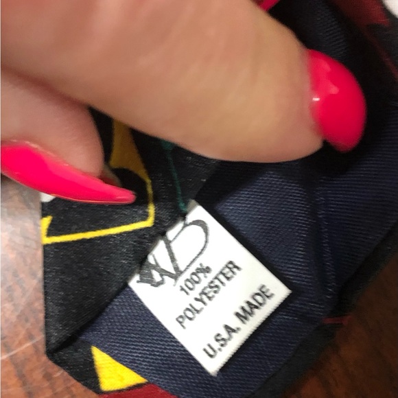 Tie - Picture 3 of 4